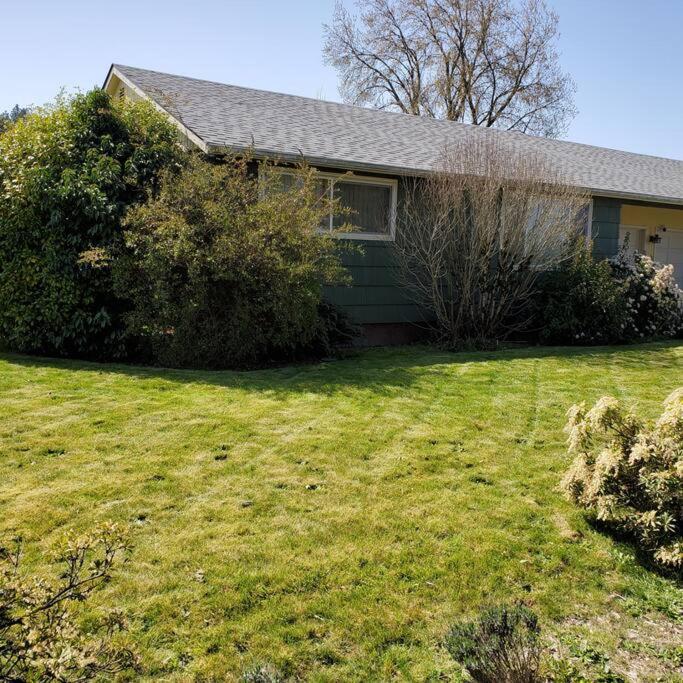 Holiday home Sweet 2 Bedroom Close To U Of Oregon & Track! *